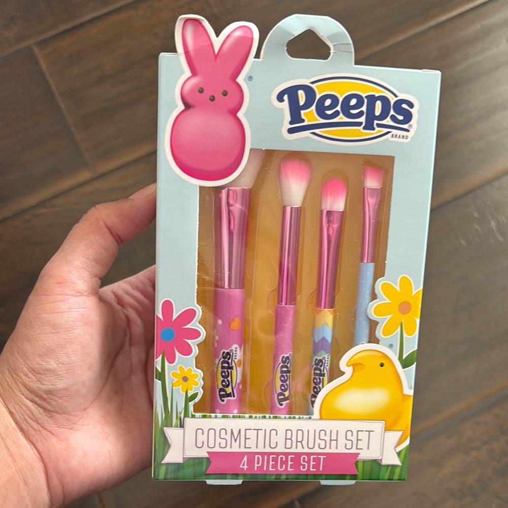 Peeps Cosmetic Brush Set - 4 Piece